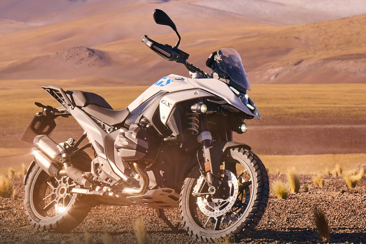 How Much Horsepower Does a BMW R 1300 GS Have? 