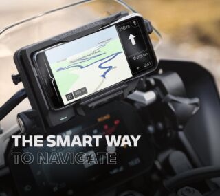 Enjoy the ride and focus on nothing else. The BMW Motorrad ConnectedRide Cradle safely and securely brings your smartphone into the cockpit of your BMW motorcycle.  The cradle serves not only as an easy-access, lockable holder for your smartphone, it also integrates with the map navigation and other features of the BMW Motorrad ConnectedRide app including vehicle data like lean angle, acceleration, deceleration and much more – without taking your hands off the handlebar. 📲
#MakeLifeARide #BMWMotorradUSA #SoCalBMWMotorrad